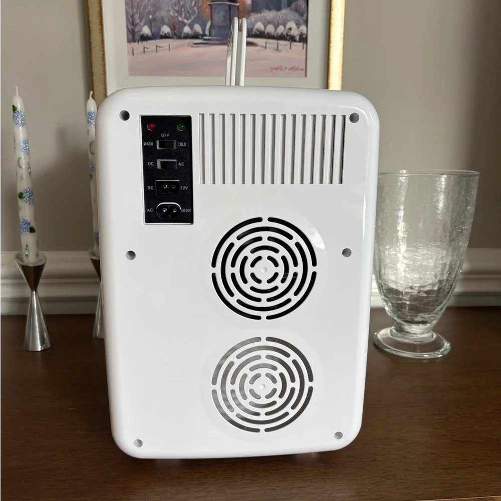 Cooluli White Mini Fridge